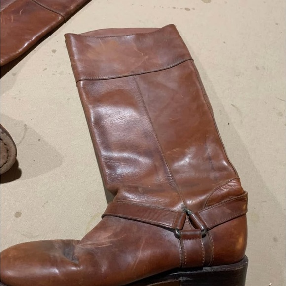 Cole Haan beautiful brown leather riding boots style - Picture 3 of 3